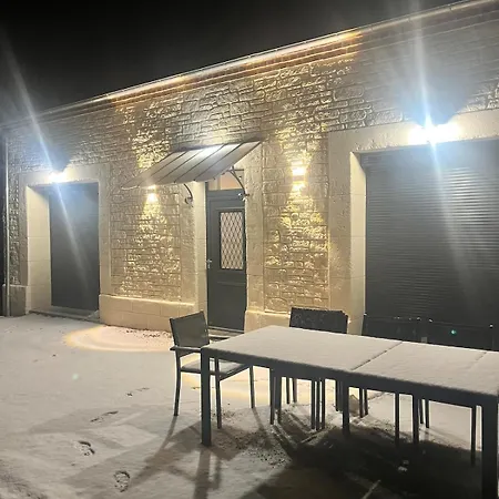 Blanche Maison Calme