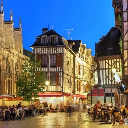 Blanche Maison Calme